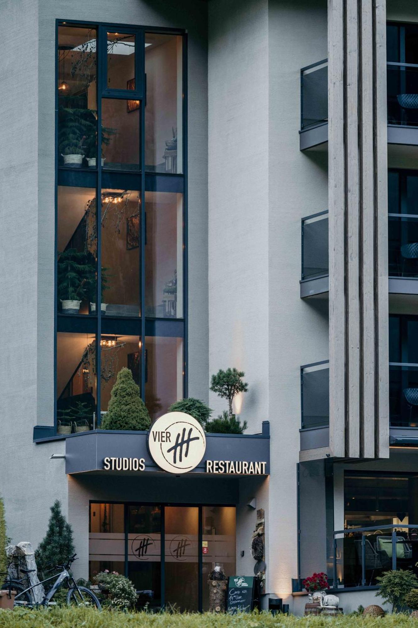 Vier Studios & Restaurant แลงเงนเฟลด์ ภายนอก รูปภาพ